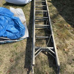 24 Ft Aluminum Ladder. 