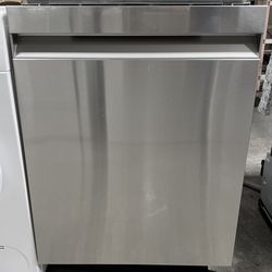 Samsung Top Control Dishwasher w/AutoRelease+3rd Rack 39 dBA