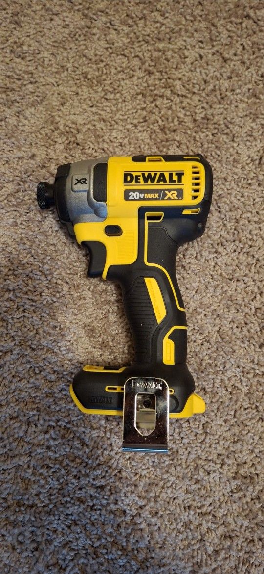 Brand New Dewalt 20v Xr Brushless 3-Speed Impact Driver Hex Tool Only $80 FIRM ON PRICE