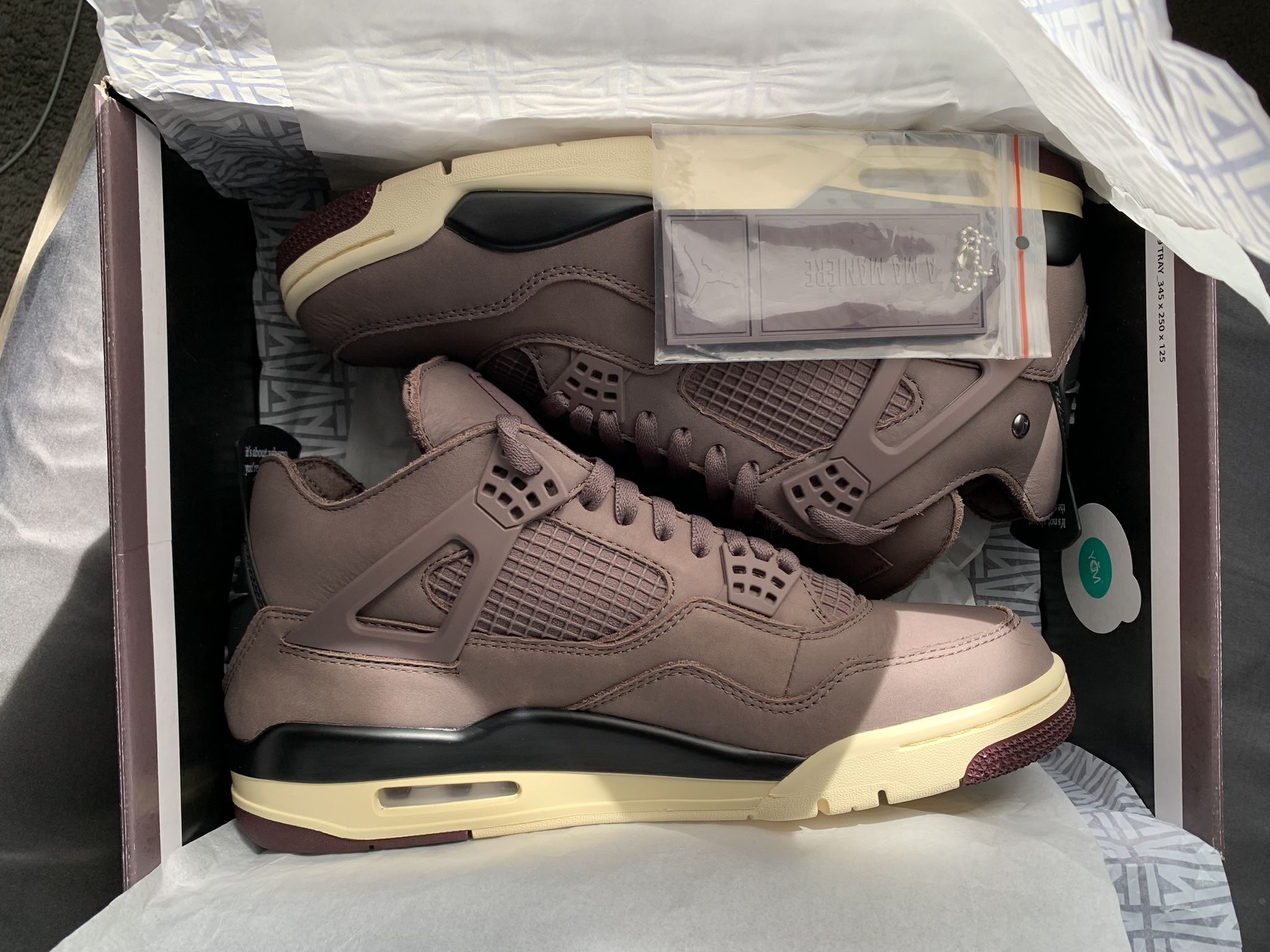Jordan 4 Retro SP A ma Maniére Size 11