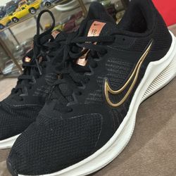 Nike Downshifter Size 8.5