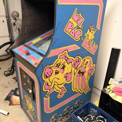 Old School Ms Pac-Man Arcade Machine 
