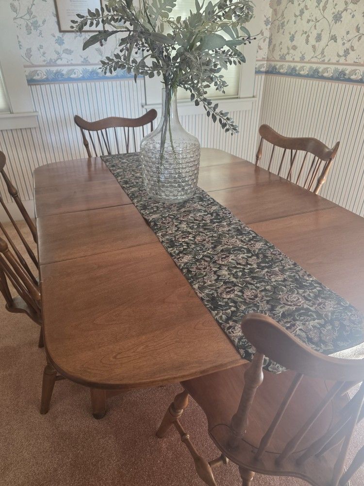 Wooden DINING set Includes table and six chairs