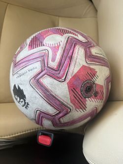 Premier league soccer ball