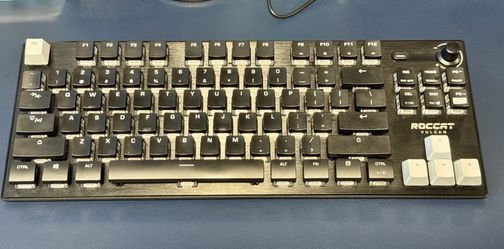 Roccat Vulcan TKL Pro Keyboard