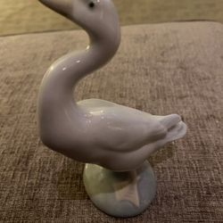 Lladro Geese  Set Of 2 