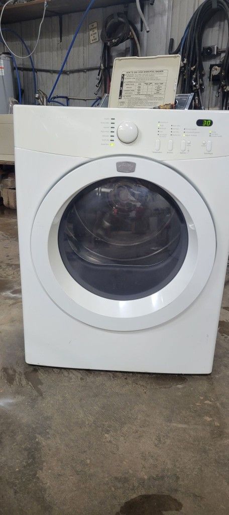 Frigidaire Affinity Dryer