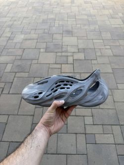Adidas Yeezy Foam Runner MX Granite size 12