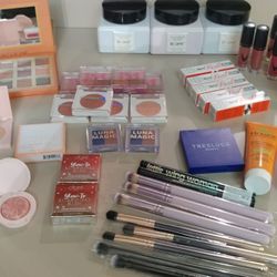 Makeup / Victoria's Secret Items