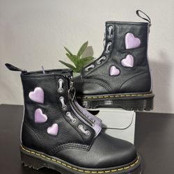 Dr Martens 1460 Zip Heart 