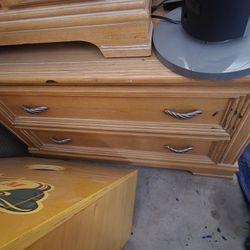 2 Drawer Dresser