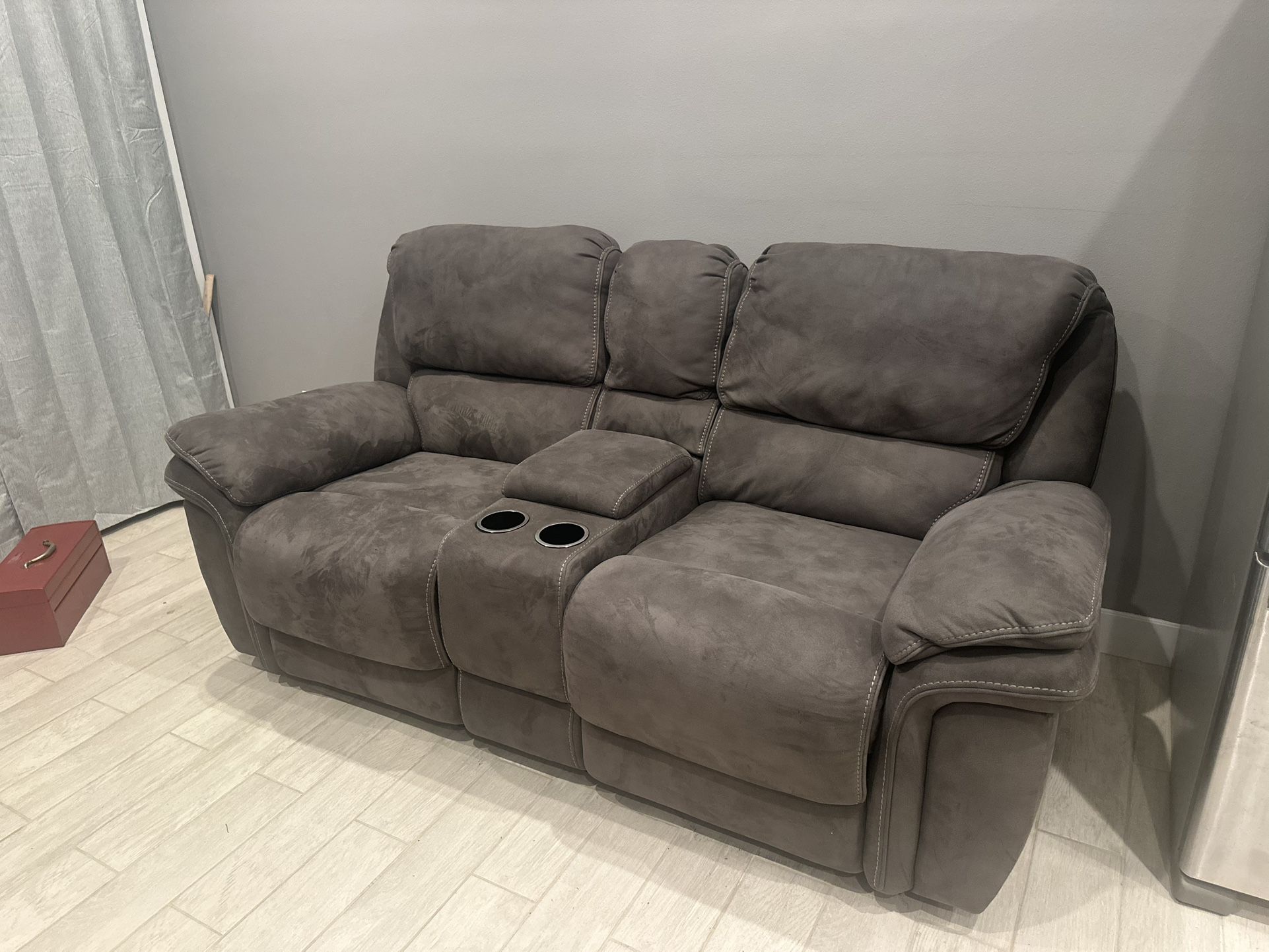 Reclining Sofa 