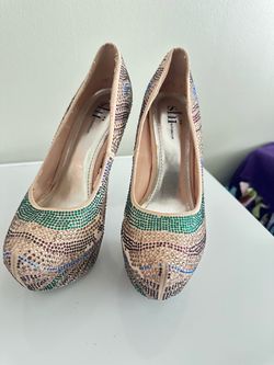 Heels multi color size 9