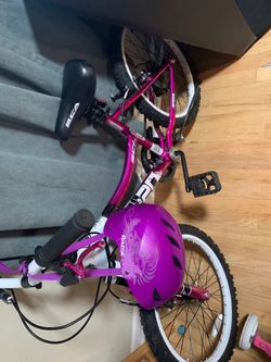 Girls bike in good condition