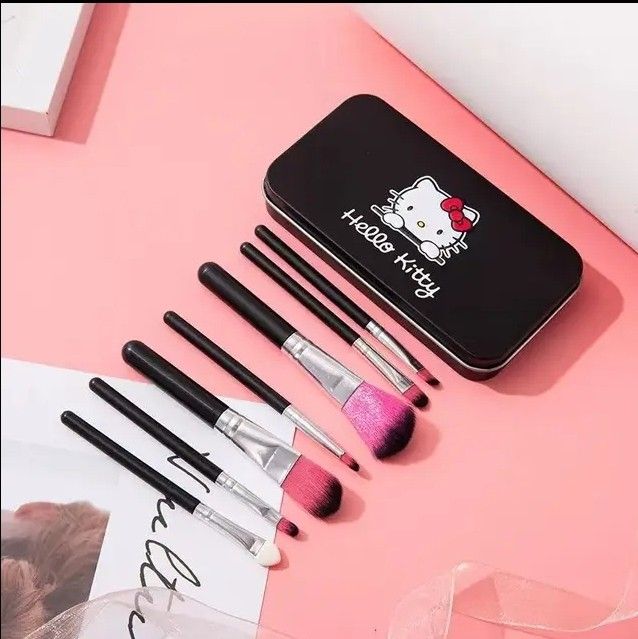 Makeup Brush Hello Kitty