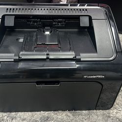 HP Laserjet P1102w