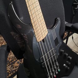Dingwall NG2 Combustion 5 String Bass