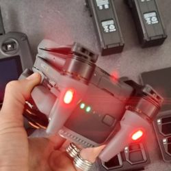 DJI MAVIC 3 CINE PREMIUM COMBO with RC PRO Remote Mint Served 4H