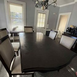 Dining Room Set 