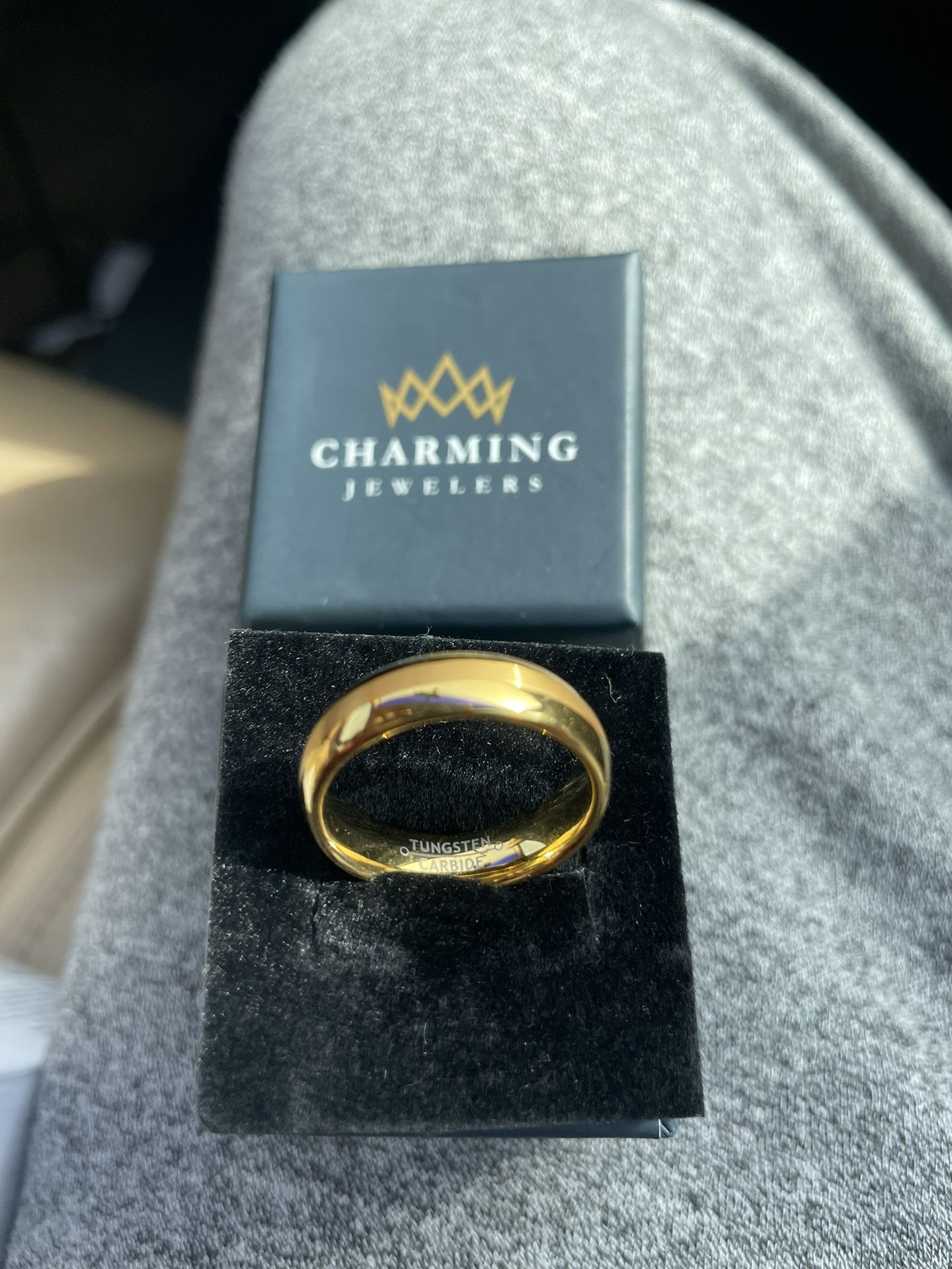 8 mm 18 Kt Gold Tungsten & Brushed Center "Yellow Gold - 8"