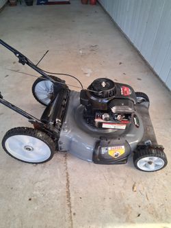 Yard Machines 5.0 hp 21" Lawn Mower
