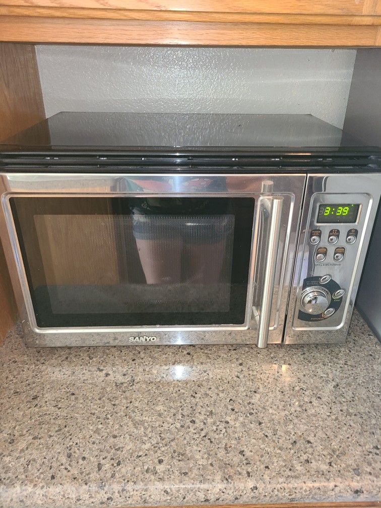 Sanyo Microwave