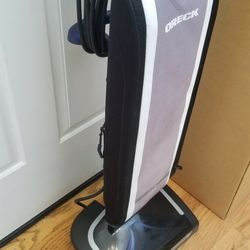 NEW ORECK ELEVATE MODEL VACUUM WITH AMAZING POWER SUCTION  , WORKS EXCELLENT  , IN THE BOX  , 