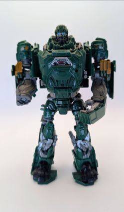 Transformers Age of Extinction Generations Voyager Class Autobot Hound