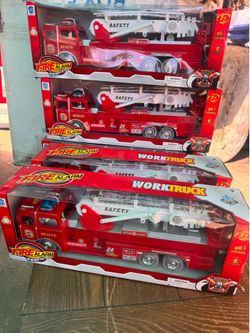 Fire truck with lights and sound battery operated 18” long plastic battery not included $19ea 2x$35   Carro de bomberos con luces y sonido