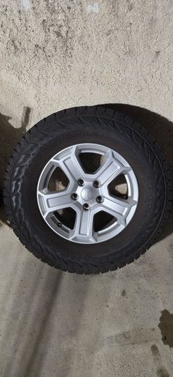 JEEP WRANGLER TIRES AND RIMS - LIKE NEW