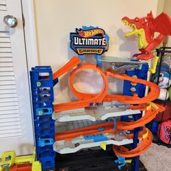 Hot Wheels Ultimate Garage