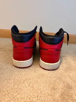 Air Jordan 1s mid