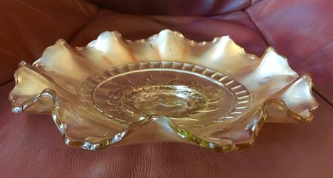 1909-1931 Dugan “Diamond Windflower” Carnival Glass Bowl