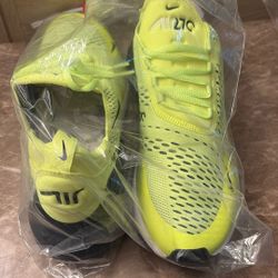 Nike Air Max 270 Volt 