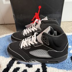 Jordan 5 Metallic