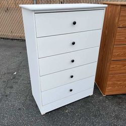 Beautiful Dresser White 