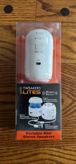 Tweakers Lites Mega Bass Portable Mini Stereo Speakers