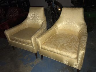Mid century pair of chairs
