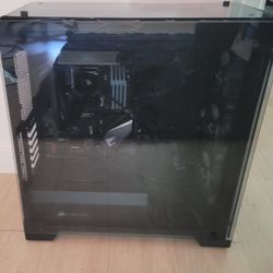 Computer - Intel i7 8700k 4.9 O/C w/ 6800 GPU & 1080p 32"Vizio Screen & Razer Keyboard