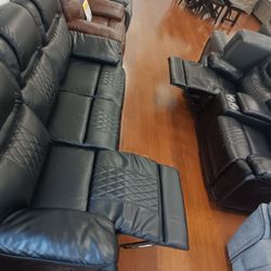 *Now Available!!!*---Sophisticated Santiago Black Leather Reclining Sofa/Loveseat Sets---Delivery And Financing Available😉