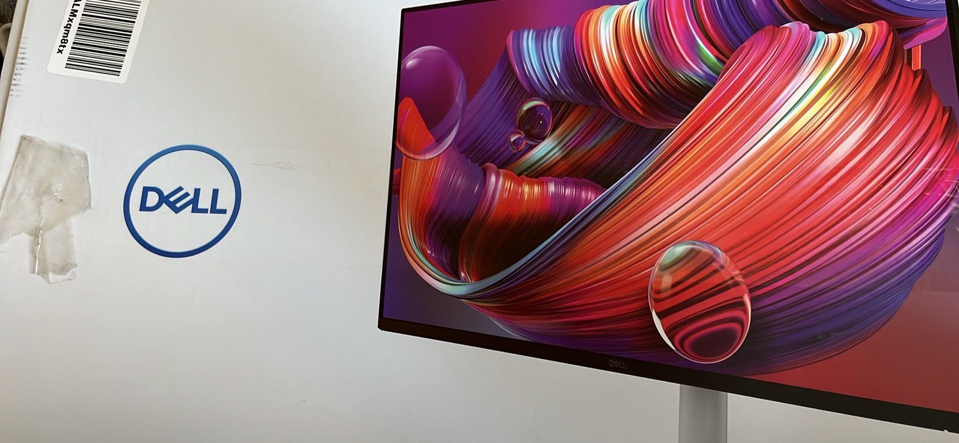 Dell 24” Monitor With Adjustable Stand