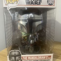 380 10” The Mandalorian With The Child Funko Pop