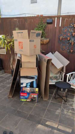 Free Moving Boxes