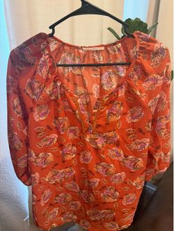 fun 2 fun Coral Floral Peasant Blouse with Pink Accents size Small