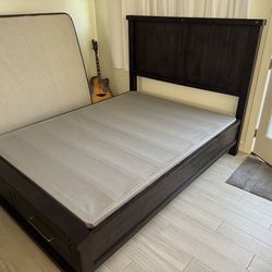 Queen mattress and bed