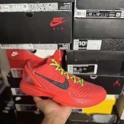 Kobe 6 Protro Reverse Grinch size 10.5 VNDS