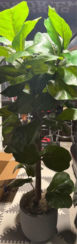 Fake tree