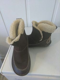 Sorel boots size 9 women