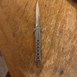 9" TAC FORCE SPRING ASSISTED