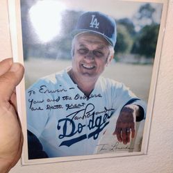 Tommy lasorda los angles Dodgers autograph photo 8x10